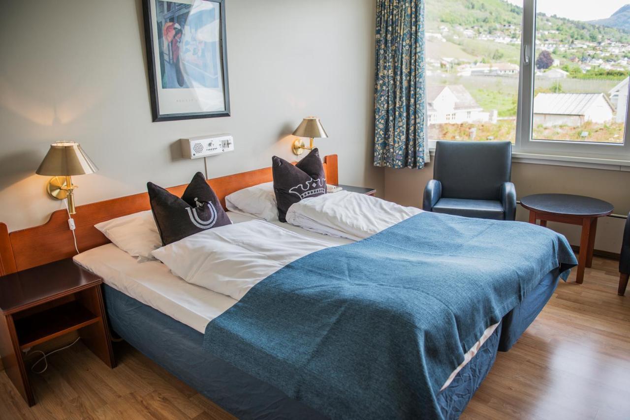 Leikanger Fjordhotel - Unike Hoteller المظهر الخارجي الصورة