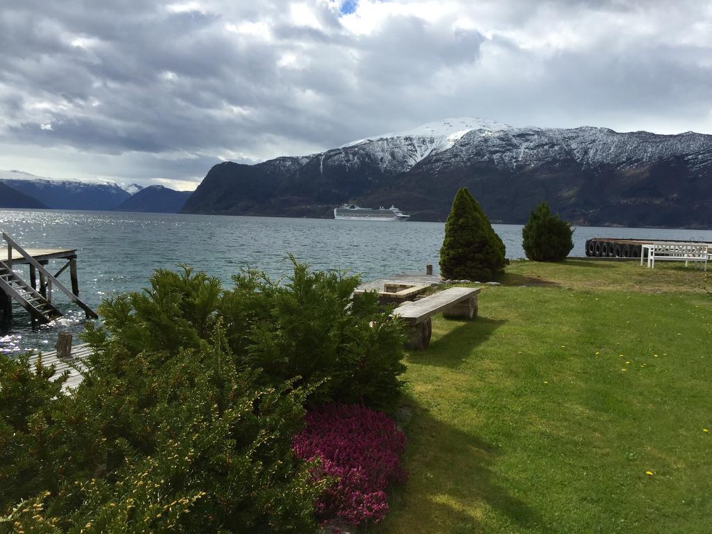 Leikanger Fjordhotel - Unike Hoteller المظهر الخارجي الصورة