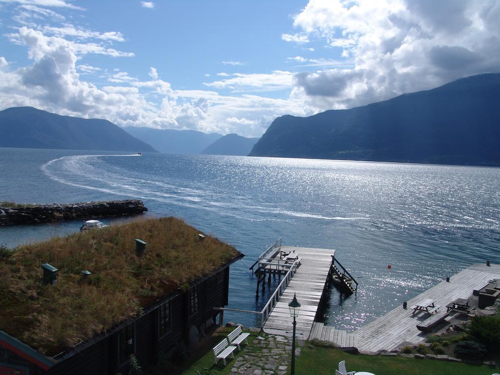 Leikanger Fjordhotel - Unike Hoteller المظهر الخارجي الصورة
