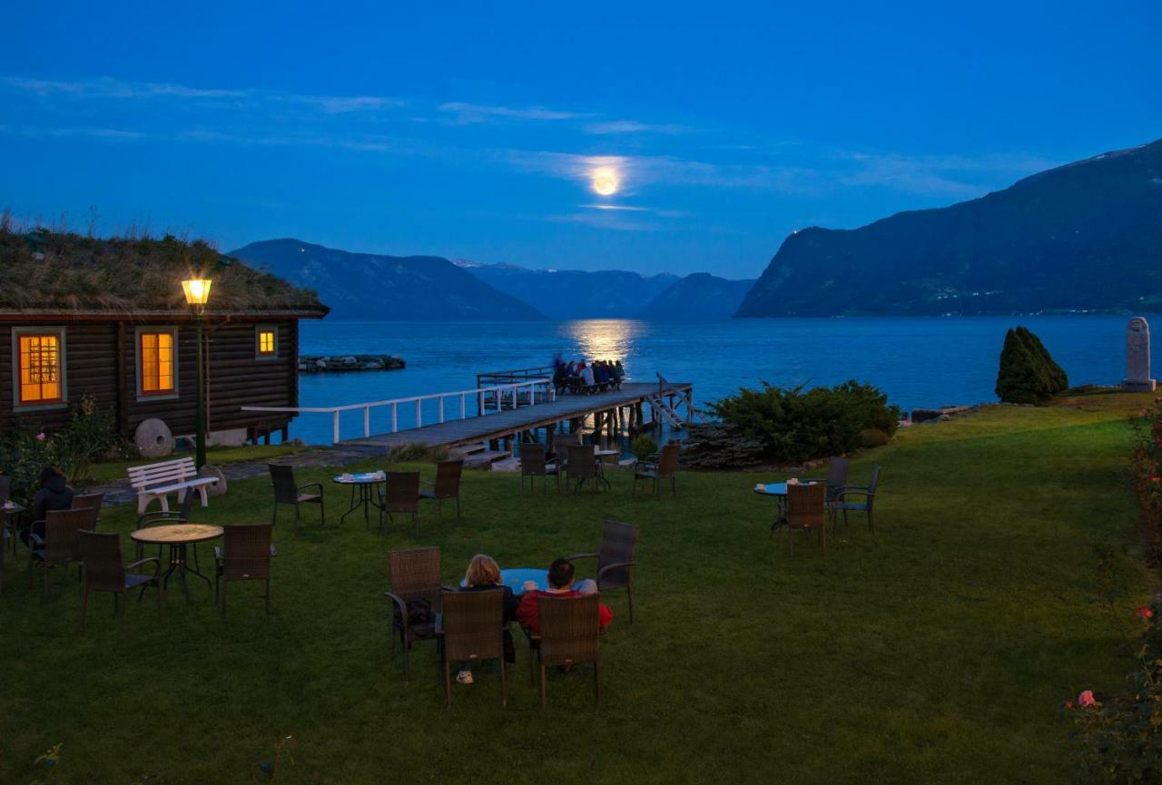 Leikanger Fjordhotel - Unike Hoteller المظهر الخارجي الصورة