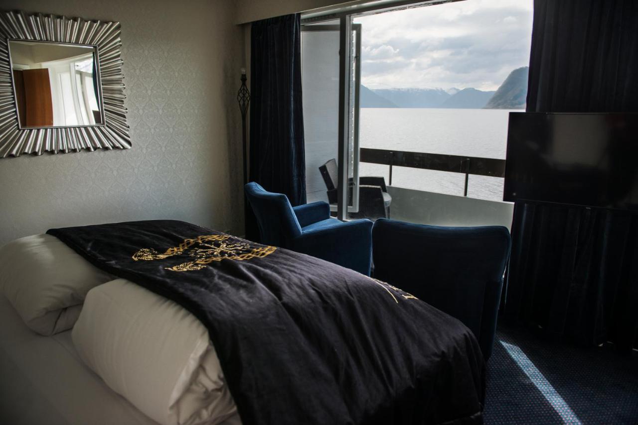 Leikanger Fjordhotel - Unike Hoteller المظهر الخارجي الصورة
